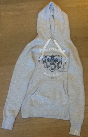 Sweater met beer - H&M -  €24,95